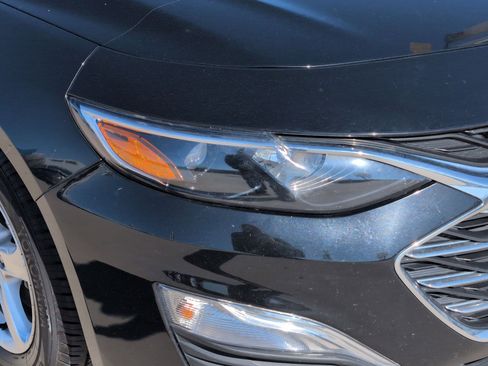 Used 2022 Chevrolet Malibu LS image 11