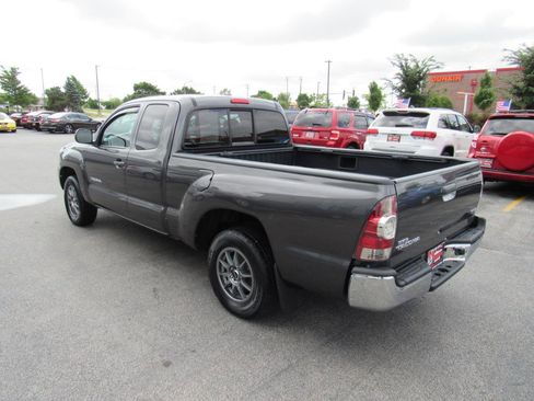 Used 2010 Toyota Tacoma 2WD Access Cab image 4