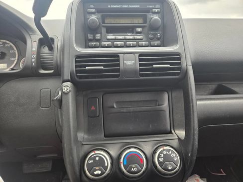 Used 2006 Honda CR-V EX image 12