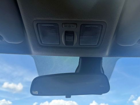 Used 2023 Hyundai Venue SEL w/ Cargo Package image 12