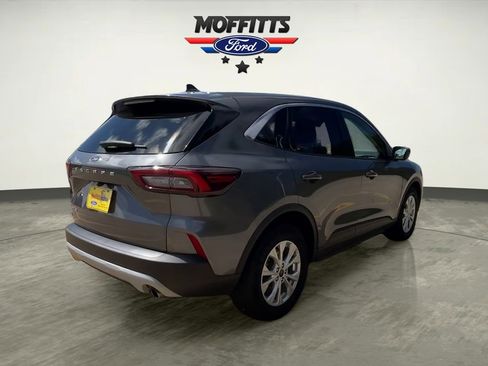 Certified 2023 Ford Escape Active FWD image 5