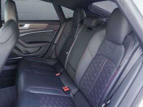 Used 2023 Audi RS 7 Sportback w/ Black Optic Package AWD/4WD image 18