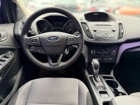 Used 2017 Ford Escape S FWD image 5