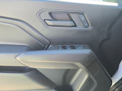 Used 2024 Chevrolet Colorado W/T w/ WT Convenience Package RWD image 10