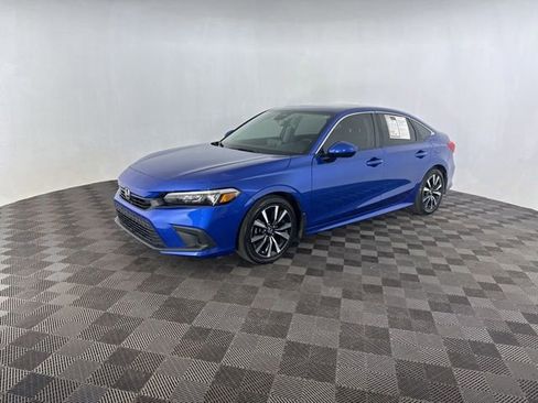 Used 2023 Honda Civic EX image 5