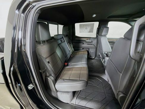 New 2026 Chevrolet Silverado 1500 High Country w/ Midnight Edition AWD/4WD image 24