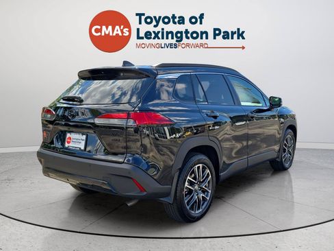 Used 2026 Toyota Corolla Cross XLE w/ Convenience Package AWD/4WD image 7