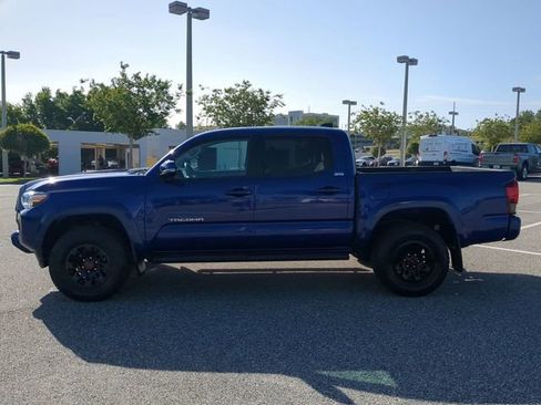 Certified 2022 Toyota Tacoma SR5 w/ Technology Package image 7
