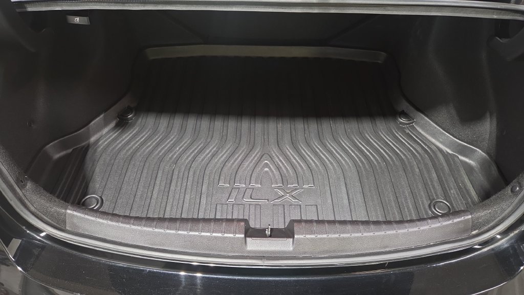 Used 2019 Acura ILX w/ Premium Package FWD image 20