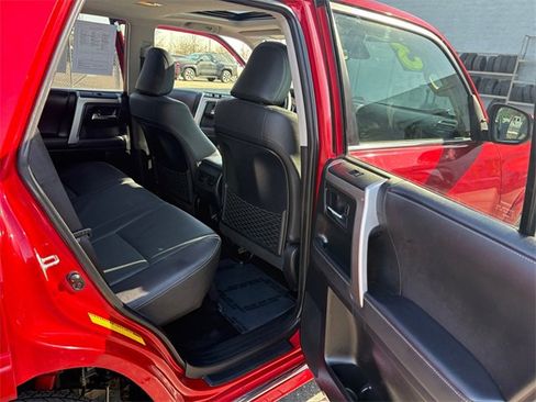 Used 2023 Toyota 4Runner Limited image 20
