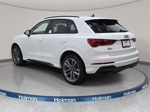Used 2025 Audi Q3 2.0T Premium w/ Convenience Package AWD/4WD image 7