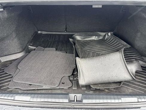 Used 2022 Subaru Legacy Premium image 13