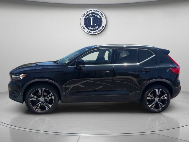 Used 2021 Volvo XC40 T5 Inscription w/ Climate Package AWD/4WD image 2