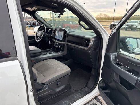 Certified 2024 Ford F150 XLT w/ Mobile Office Package image 14