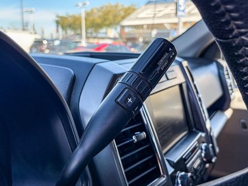 Used 2015 Ford F150 XLT w/ Equipment Group 302A Luxury image 45