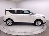 New 2025 Kia Soul LX w/ LX Technology Package image 6