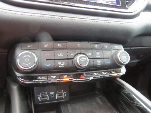 Used 2022 Dodge Durango Citadel RWD image 16