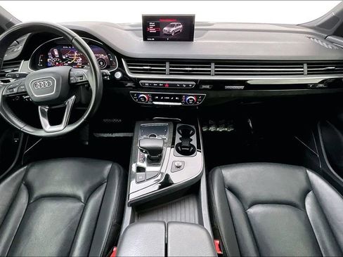 Used 2018 Audi Q7 3.0T Prestige w/ Prestige Package image 19
