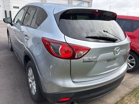 Used 2016 MAZDA CX-5 Touring image 9