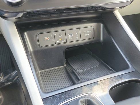 Used 2025 Hyundai Tucson SEL FWD image 27