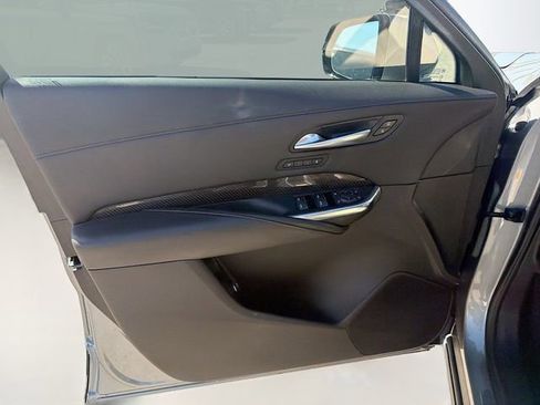 Used 2023 Cadillac XT4 Sport image 22
