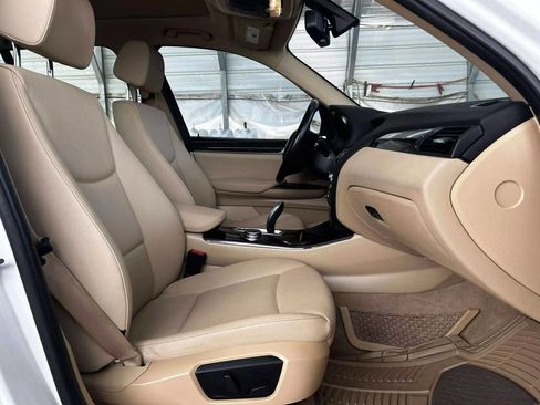 Used 2016 BMW X3 xDrive28i image 22