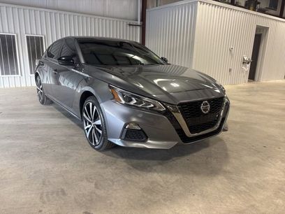 Used 2021 Nissan Altima 2.5 SR