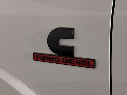 Used 2020 RAM 2500 Laramie w/ Night Edition image 33