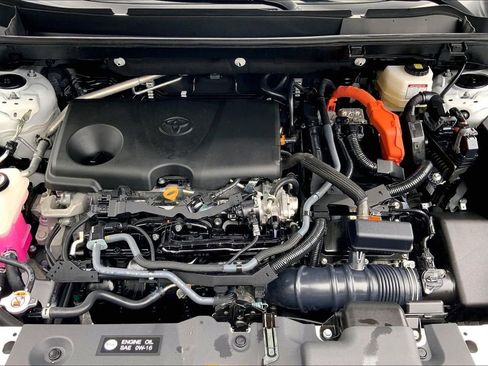Used 2024 Toyota RAV4 XLE image 20