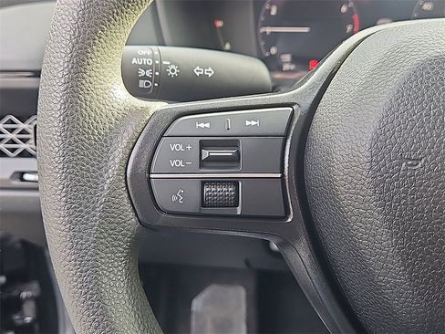 Certified 2023 Honda Accord LX image 19