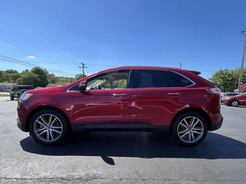 Used 2020 Ford Edge Titanium image 18