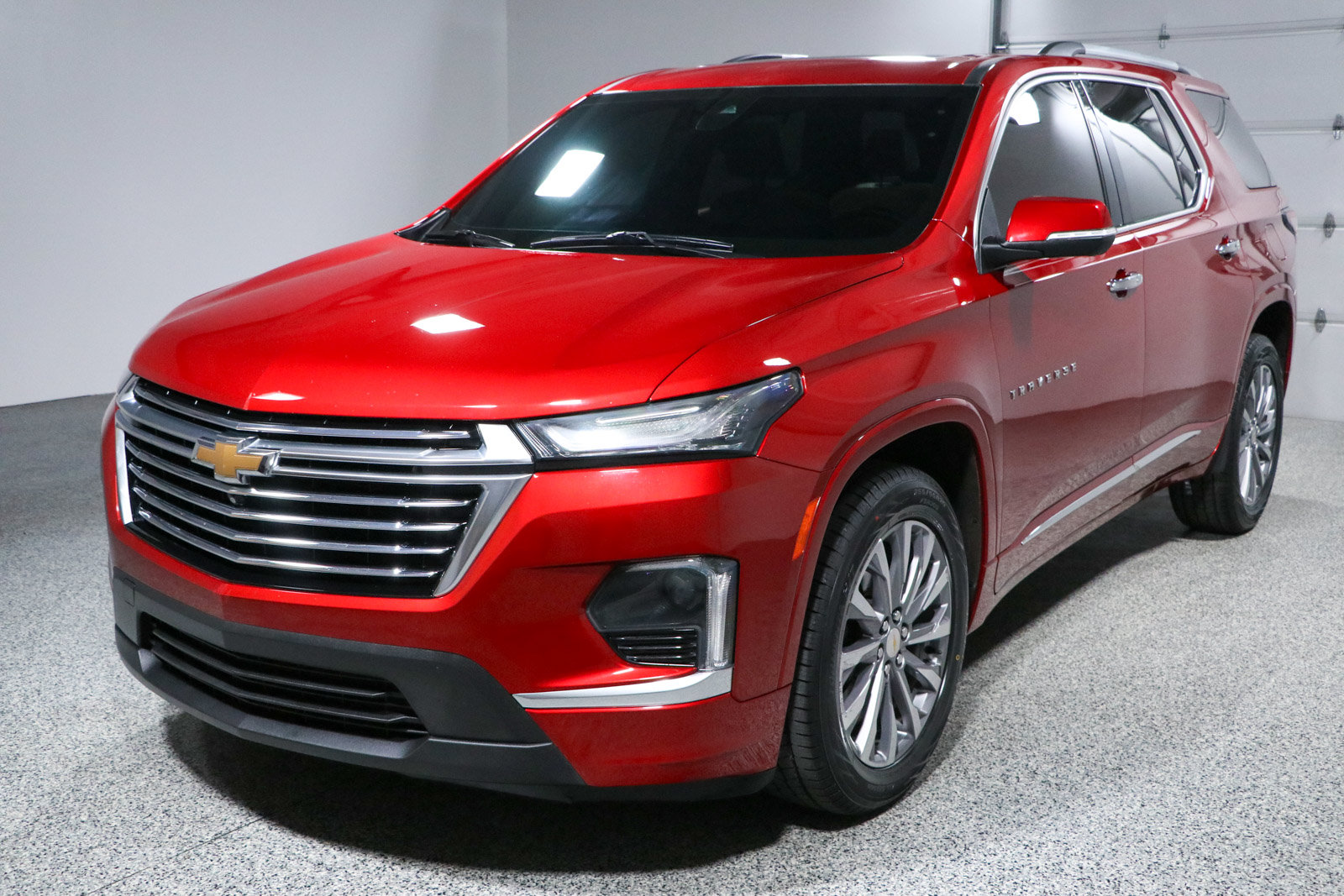 Used 2023 Chevrolet Traverse Premier w/ LPO, Floor Liner Package FWD image 36