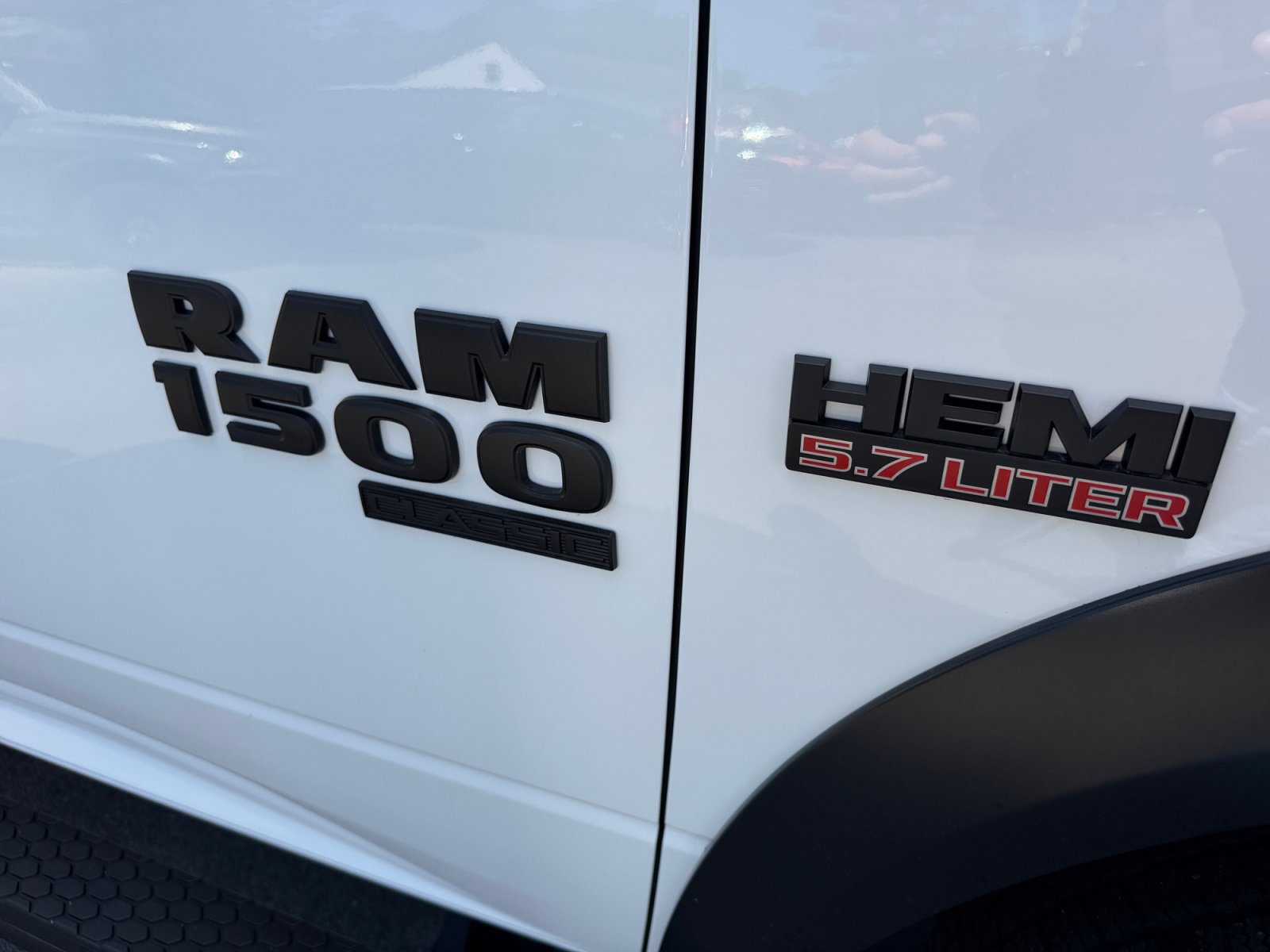 Used 2022 RAM 1500 Warlock AWD/4WD image 8