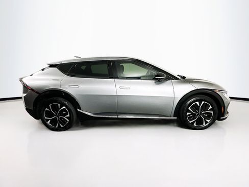 Used 2024 Kia EV6 Wind w/ Wind Technology Package RWD image 10