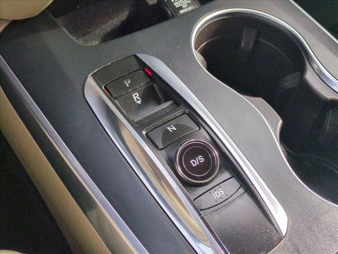 Used 2016 Acura MDX SH-AWD image 17