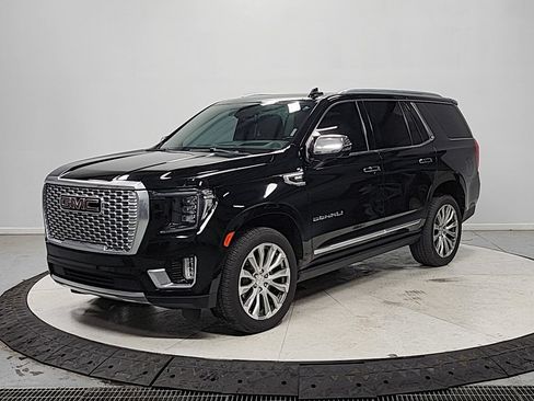 Used 2022 GMC Yukon Denali AWD/4WD image 3