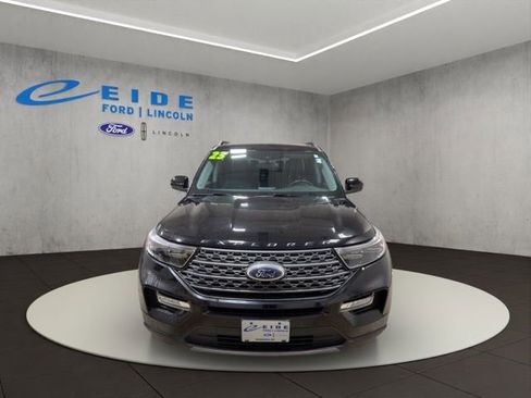 Certified 2023 Ford Explorer XLT w/ Equipment Group 202A AWD/4WD image 6