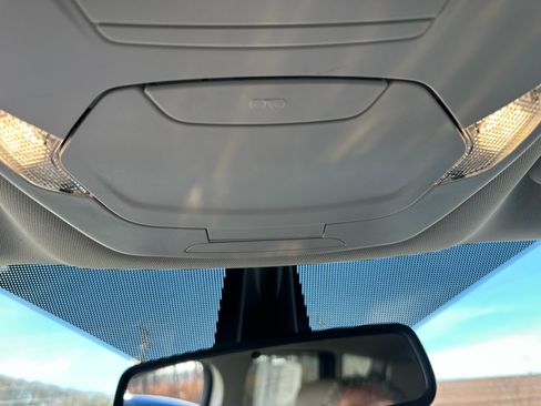 Used 2019 Ford Escape Titanium image 17