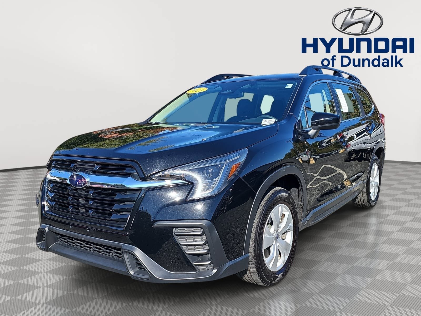 Used 2023 Subaru Ascent 8-Passenger AWD/4WD image 4