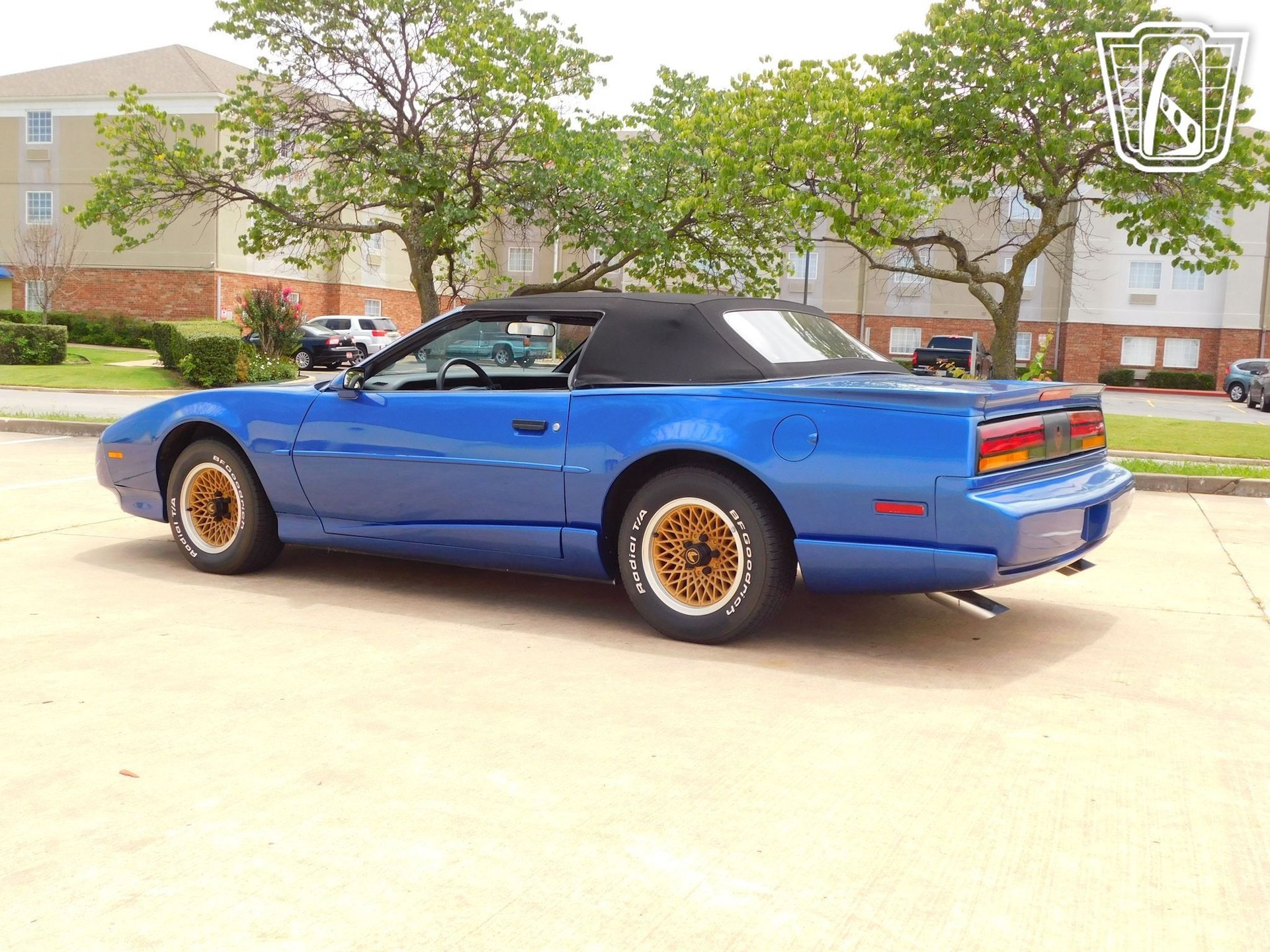 Used 1991 Pontiac Firebird Convertible RWD image 30