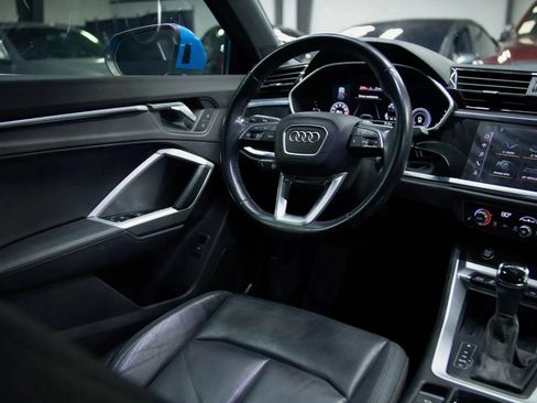 Used 2020 Audi Q3 2.0T Premium Plus w/ Premium Plus Package AWD/4WD image 39