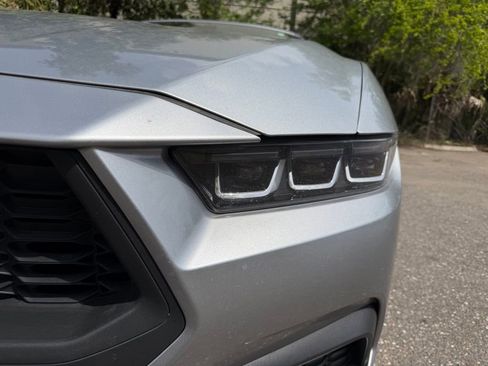 Used 2024 Ford Mustang Premium image 5