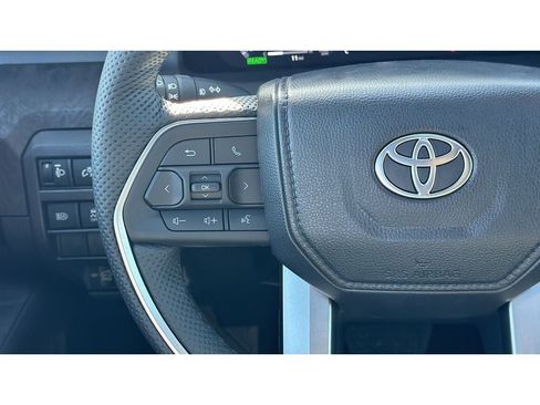New 2026 Toyota Tacoma Limited AWD/4WD image 27