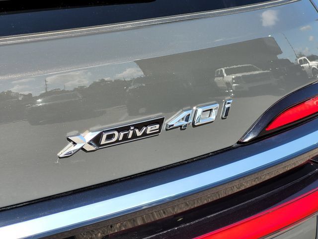 Used 2023 BMW X7 xDrive40i w/ M Sport Package AWD/4WD image 8