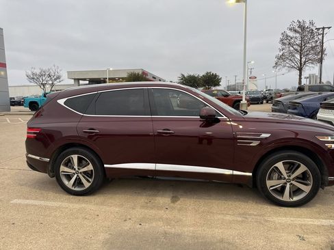 Used 2021 Genesis GV80 3.5T image 3