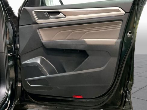 Used 2021 Volkswagen Atlas SEL AWD/4WD image 23