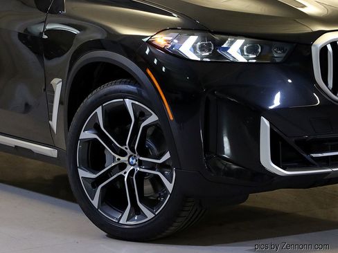 New 2026 BMW X5 xDrive40i w/ Climate Comfort Package AWD/4WD image 3