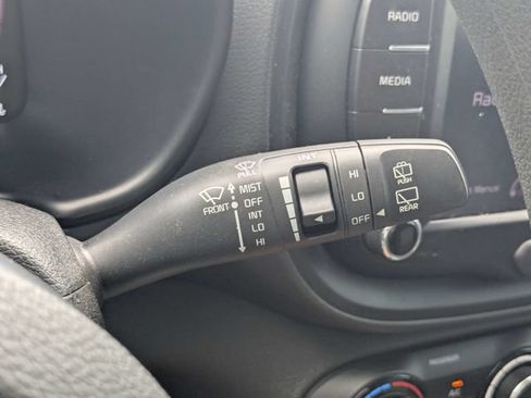 Used 2024 Kia Soul LX FWD image 26