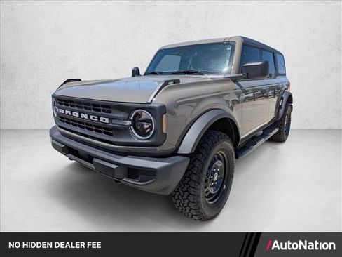 Used 2025 Ford Bronco 4-Door AWD/4WD image 1
