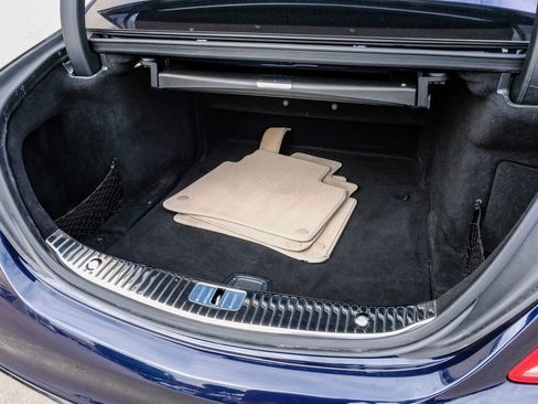 Used 2015 Mercedes-Benz S 550 Sedan w/ Sport Package w/ Sport Package image 53